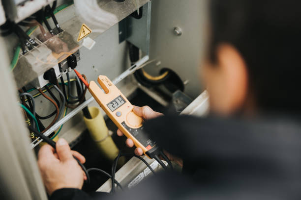 Best Circuit Breaker Repair  in Pierson, FL